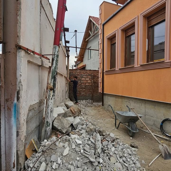 Constructor Case la Comandă | Proiecte Personalizate